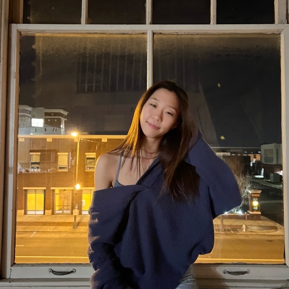 Meet your Posher, Erica - Picture 5 of 5